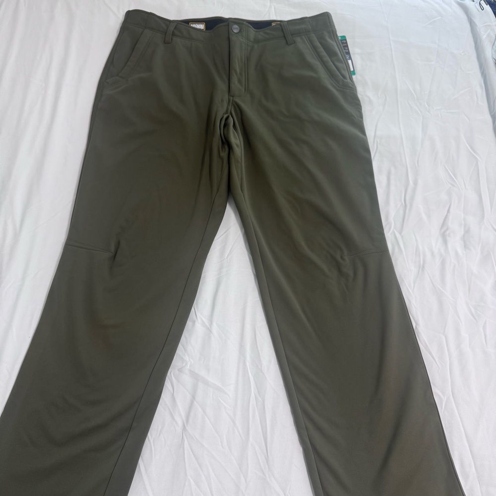 Magnum MicroFleece Lined Waterproof Men’s Work Pants 38 x 32. NWT